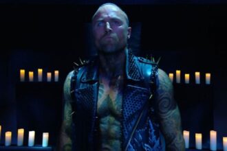 Aleister Black makes the long-awaited WWE return during 4/25 SmackDown