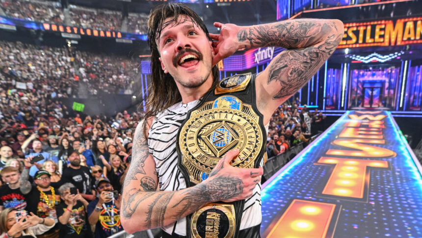 Dominik Mysterio responds to being actually cheered by WWE fans