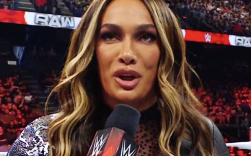 Nia Jax shuts down injuries rumors with a dull reaction