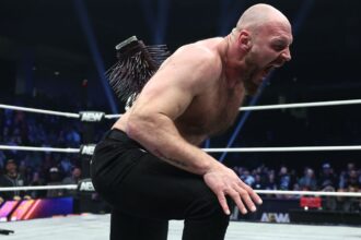 Tony Kahn reviews Aee's bloodiest match and deals with Swerve Vs. Hangman & Moxley Vs.
