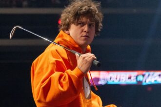 Updated Hook AEW Returns