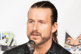 Aee's Adam Cole looks back at Upupdowndown's "Moments & Memories"