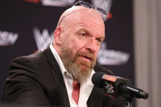 Dave Meltzer evaluates WWE's decision to run SNME on the same day as AEW
