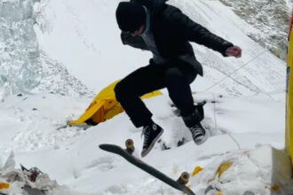 Derby Allin breaks world record on Mount Everest