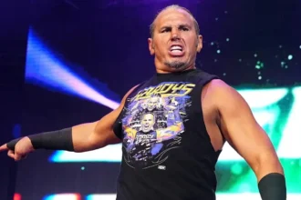 Matt Hardy is targeting Tiktok users who record him at the airport