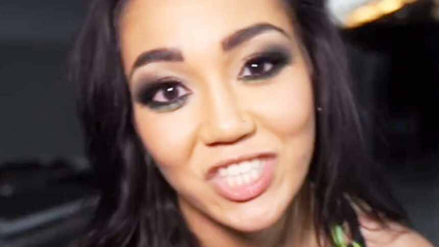 Roxanne Perez officially joins the WWE Raw roster