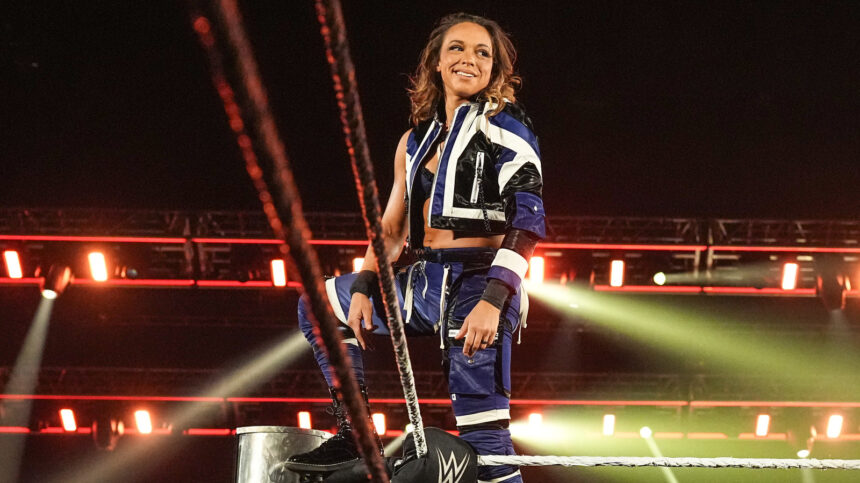The former AEW Women's World Champion offers support for Zoe Stark after WWE RAW injury