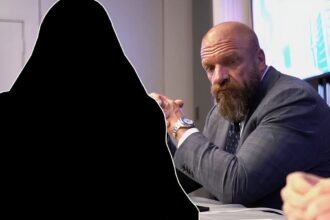 "Like a locker room I've never been to": WWE Star is back