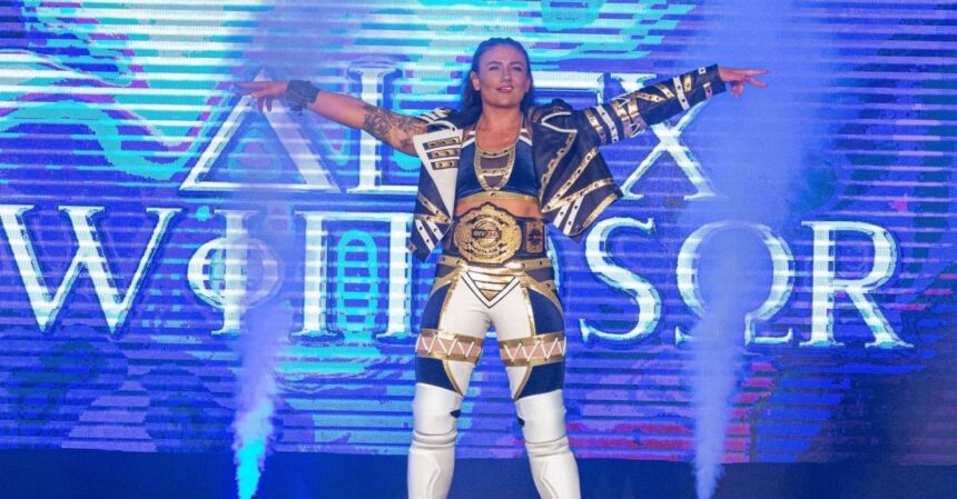 Alex Windsor signs at AEW after the final independent match