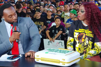 Big E praises Naomi after the bank's WWE money wins