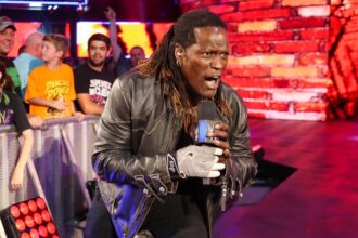 WWE veteran believes R-Truth should have been kept around even at a higher salary