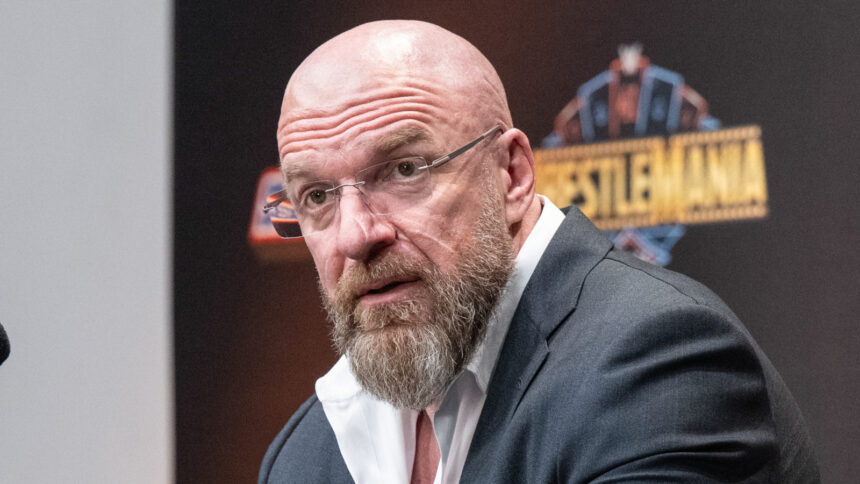 Behind the scenes report on WWE's raw talent is being discussed due to global conflict