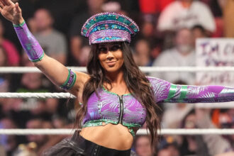Booker T tackles WWE Star Chelsea Green on social media