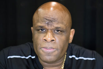 D-Von Dudley calls this top WWE star finisher "smooth as a pie."