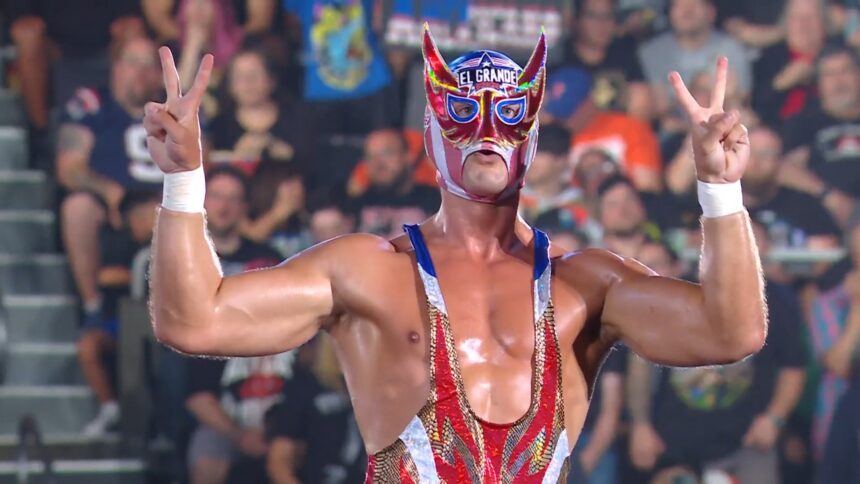 El Grande Americano returns on WWE Raw
