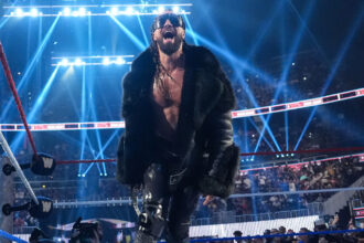 A behind-the-scenes report for WWE Summerslam 2025 shows plans that were derailed by Seth Rollins' injuries