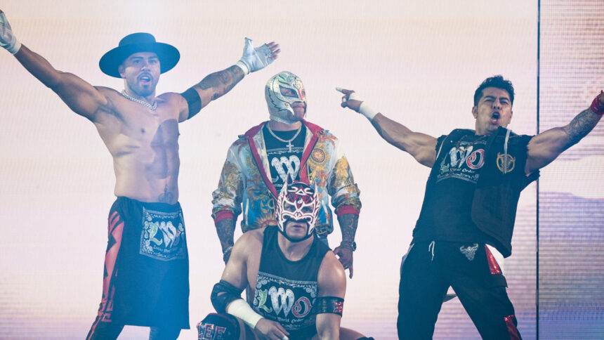 LWO's Joaquin Wilde & Cruz Del Toro wins World Tag Team Title Match in WWE Raw