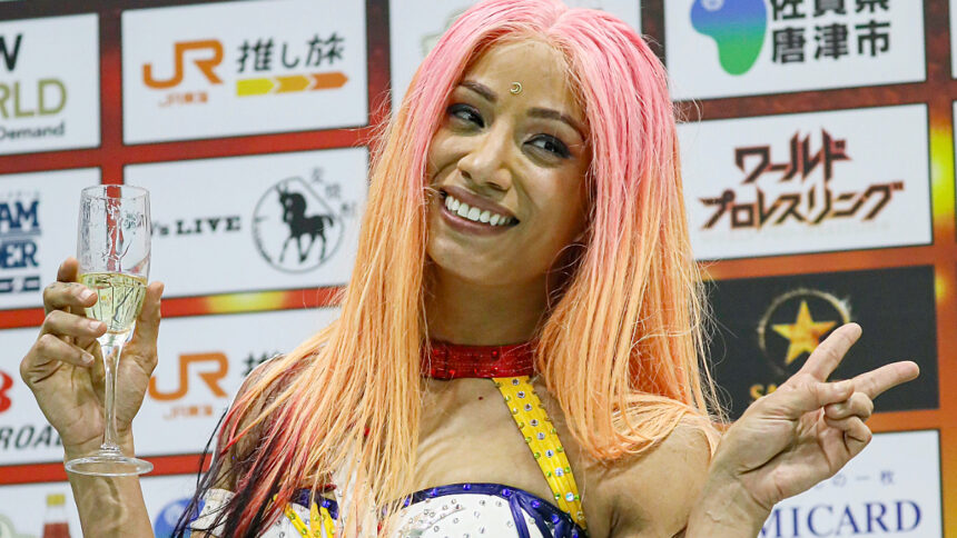 Mercedes Monet announced at a Primetime Wrestling event in Poland