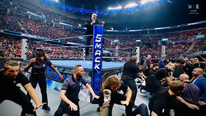 Summer Slam's 6-team TLC match set