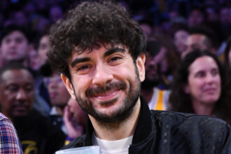 Tony Kahn praises AEW Star for Spanish promotion