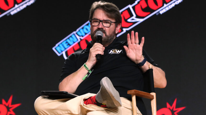 Aee's Tony Schiavone says the WWE match "changed women's wrestling."