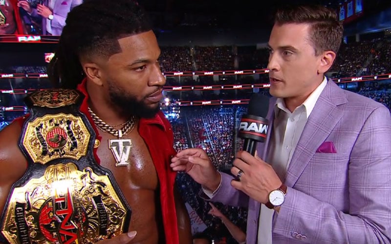 Ringside News