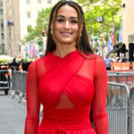 wwe hofer nikki bella competes on Raw