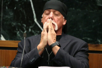 WWE's developmental talent is wrapped in Hulk Hogan's tribute