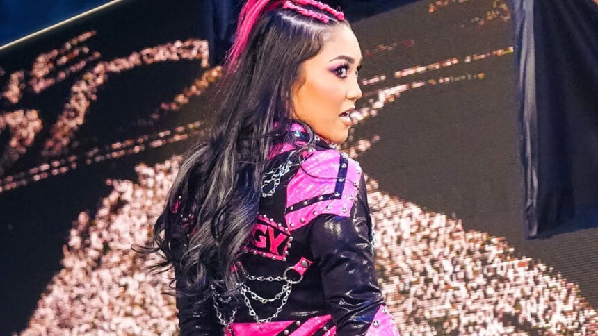Roxanne Perez opens with historic Royal Rumble Records