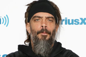 Tony Kahn calls for Jay Brisco not to slow him down with AEW dynamite. "My biggest regret"