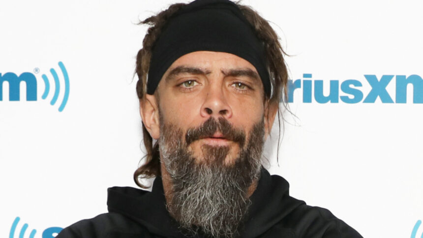 Tony Kahn calls for Jay Brisco not to slow him down with AEW dynamite. "My biggest regret"