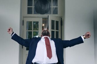 Triple H runs iconic water spray in the White House