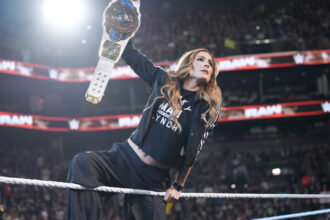 WWE RAW Results 8/4 - Becky Lynch, Charlotte Flair and Alexablis all appear, with Rusev taking on Sheamus
