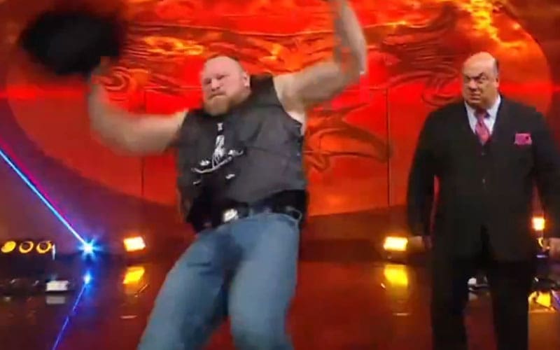 Brock Lesnar accidentally falls down after failing to enter WWE RAW on 11/24