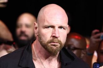 Kyle Fletcher identifies Jon Moxley and another AEW star as backstage leaders