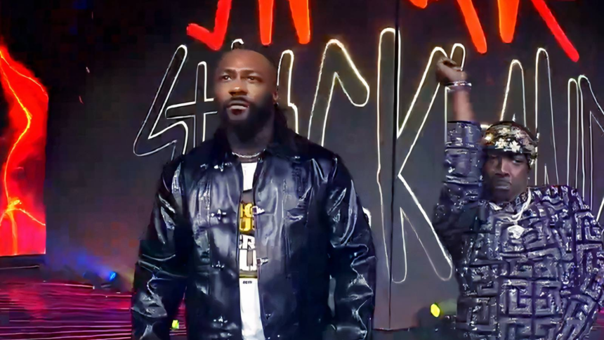 Fans make multiple claims against WWE after Shock Swerve Strickland returns