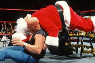 8 of the best Santa Claus cameos in WWE history