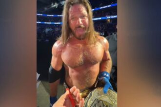 AJ Styles Refuses to Sign AEW Replica Title at WWE Live Event