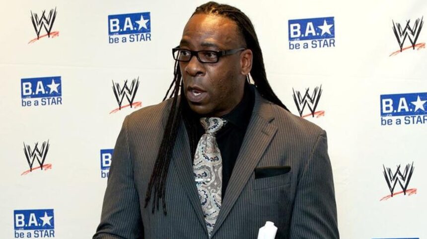 Booker T believes WWE's HOF colleagues need to 'step back' from young wrestler business