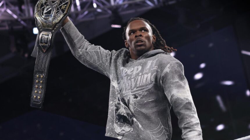 Jevon Evans suffers shoulder injury due to WWE success