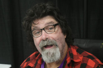 Mick Foley cuts ties with WWE over continued relationship with Donald Trump