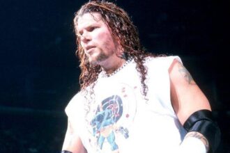 Raven's first WWE character was inspired by WWE Hofer.