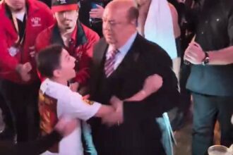 Video shows Paul Heyman shoving a young fan after WWE Survivor Series