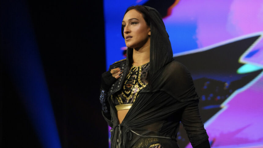 AEW Dynamite Results 1/28 - Swerve Strickland takes on Andrade El Idro with three championships on the line.