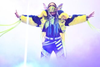 Julia defeats Chelsea Green to win the WWE United States Women's Championship on SmackDown