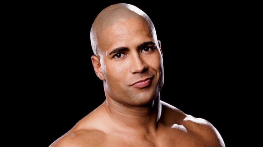 Maybin admired the former WWE star's clean physique