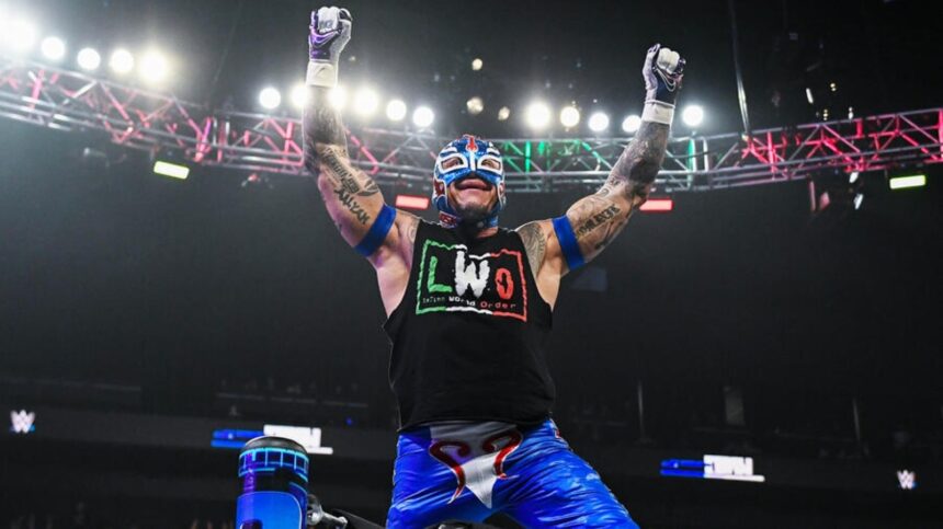 Rey Mysterio reportedly suffered a legitimate injury in WWE RAW match against Austin, theory