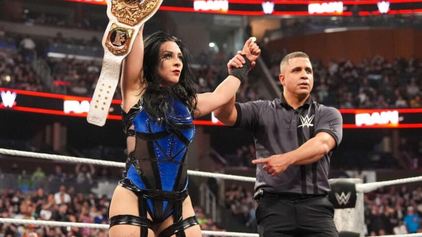 Stefani Vaquel reveals possible injury on WWE RAW, but won't vacate world title