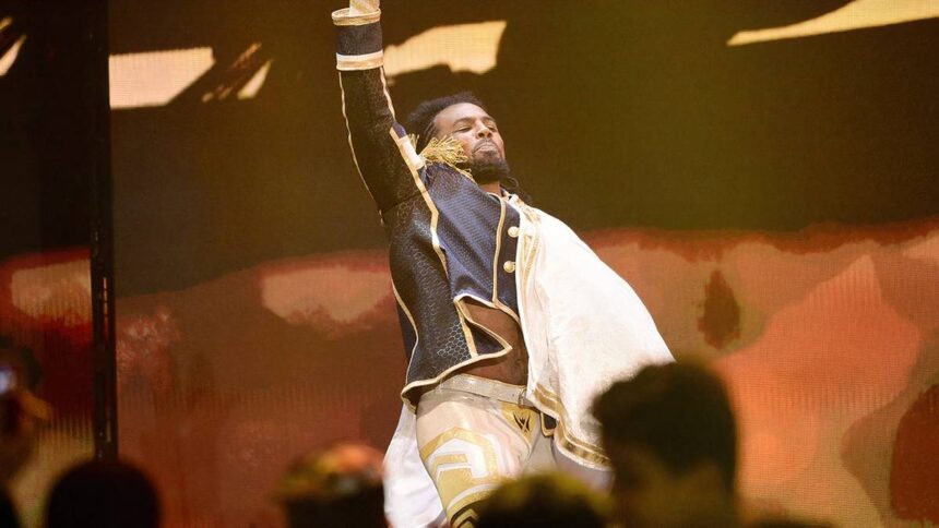 Xavier Woods involved in 'heated' ringside incident at WWE live event